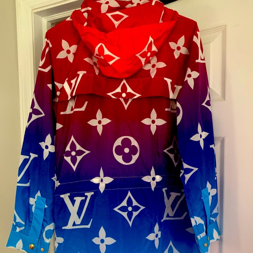 100% Authentic Louis Vuitton Multicolor hooded windbreaker/parka-XS